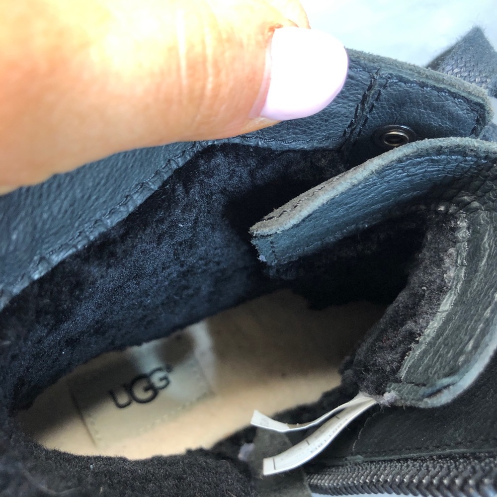 Ugg Fritzi Combat Boots 7 Water Resistant - Picture 7 of 8